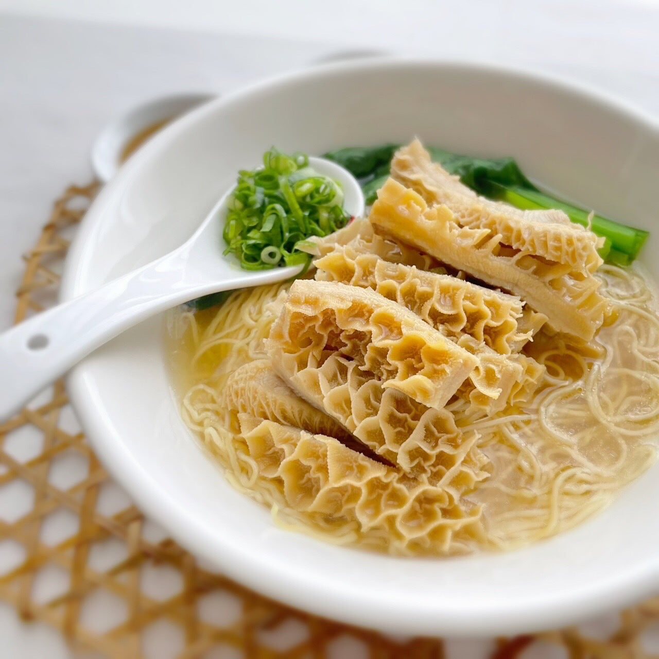 「冷凍商品」香港文記牛肚麺（牛ハチノスメン）1人前セット
